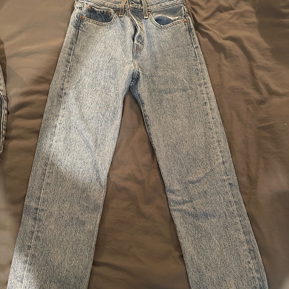 Levi's Premium Light Blue Denim Jeans
